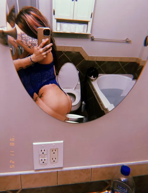 I know youll like a tatted girl