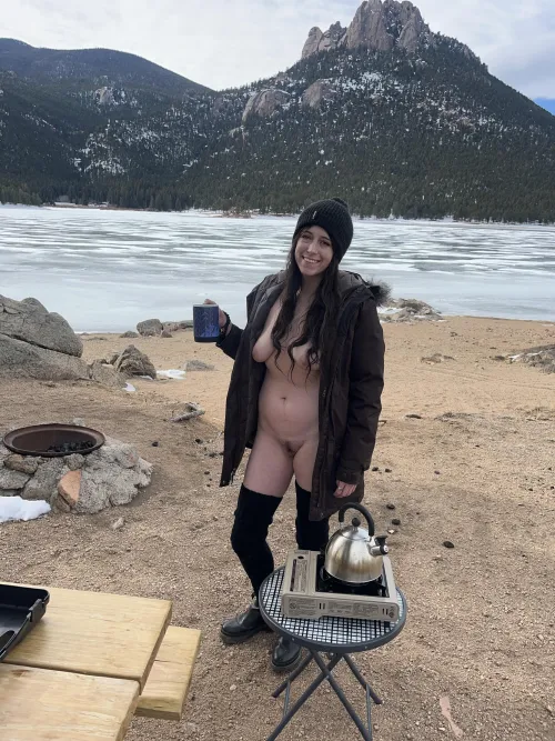 I’d rather be naked 