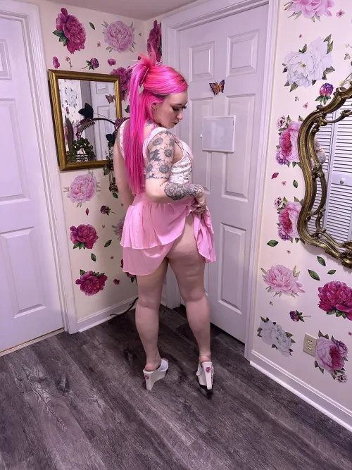 I'm ready when you are. I'm available right now for [pic][vid][sext][fet][fan][gfe] and more!