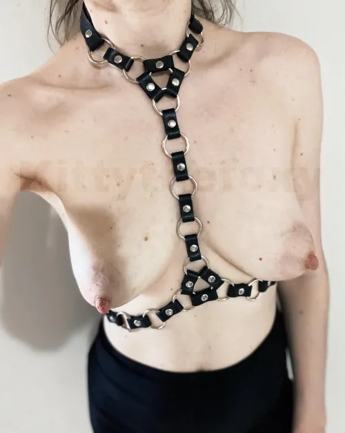 Mommy’s twins are ready to party