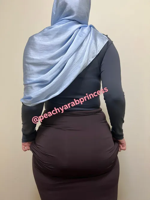 Rate my booty please? 