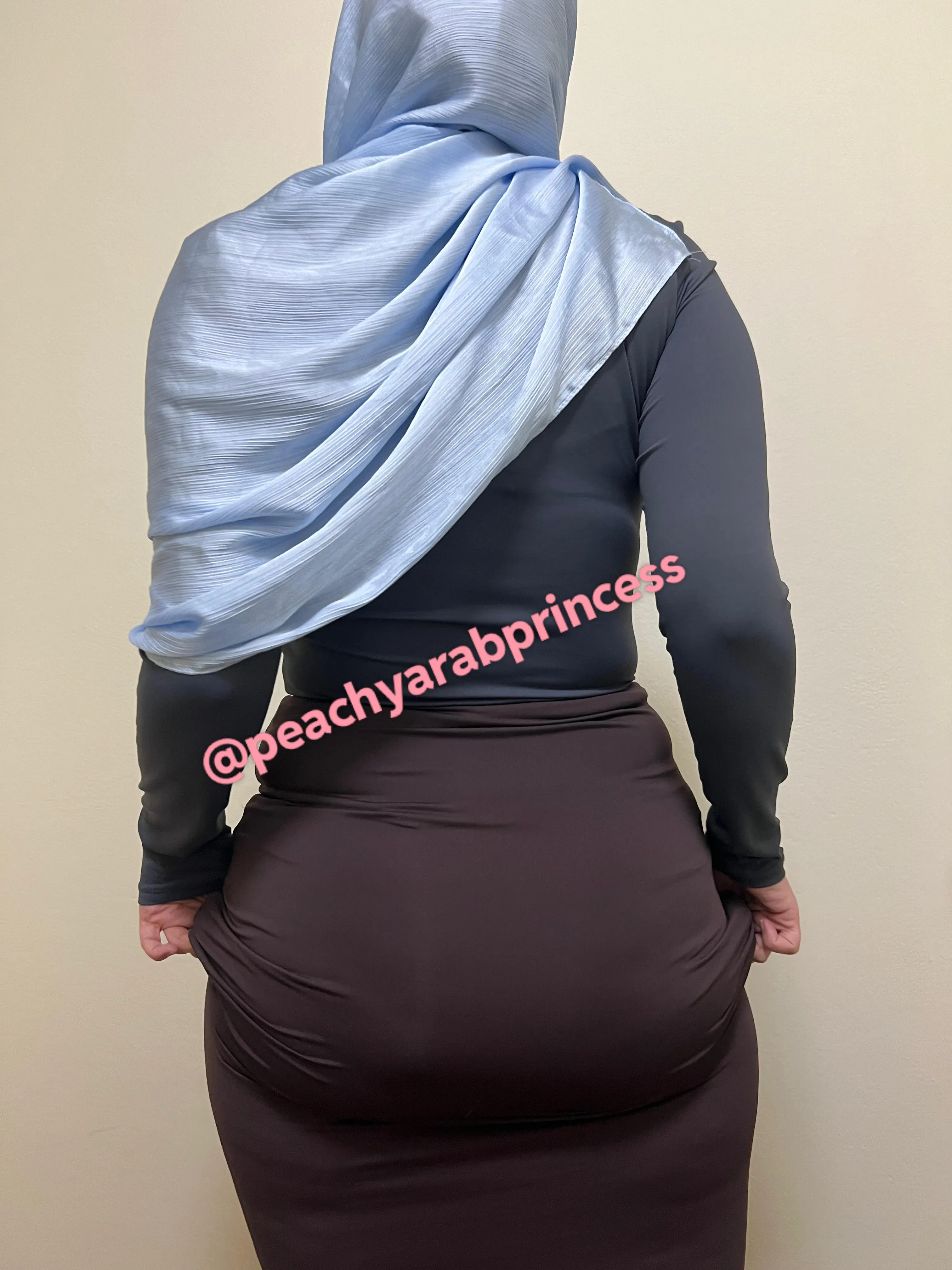 Rate my booty please? 