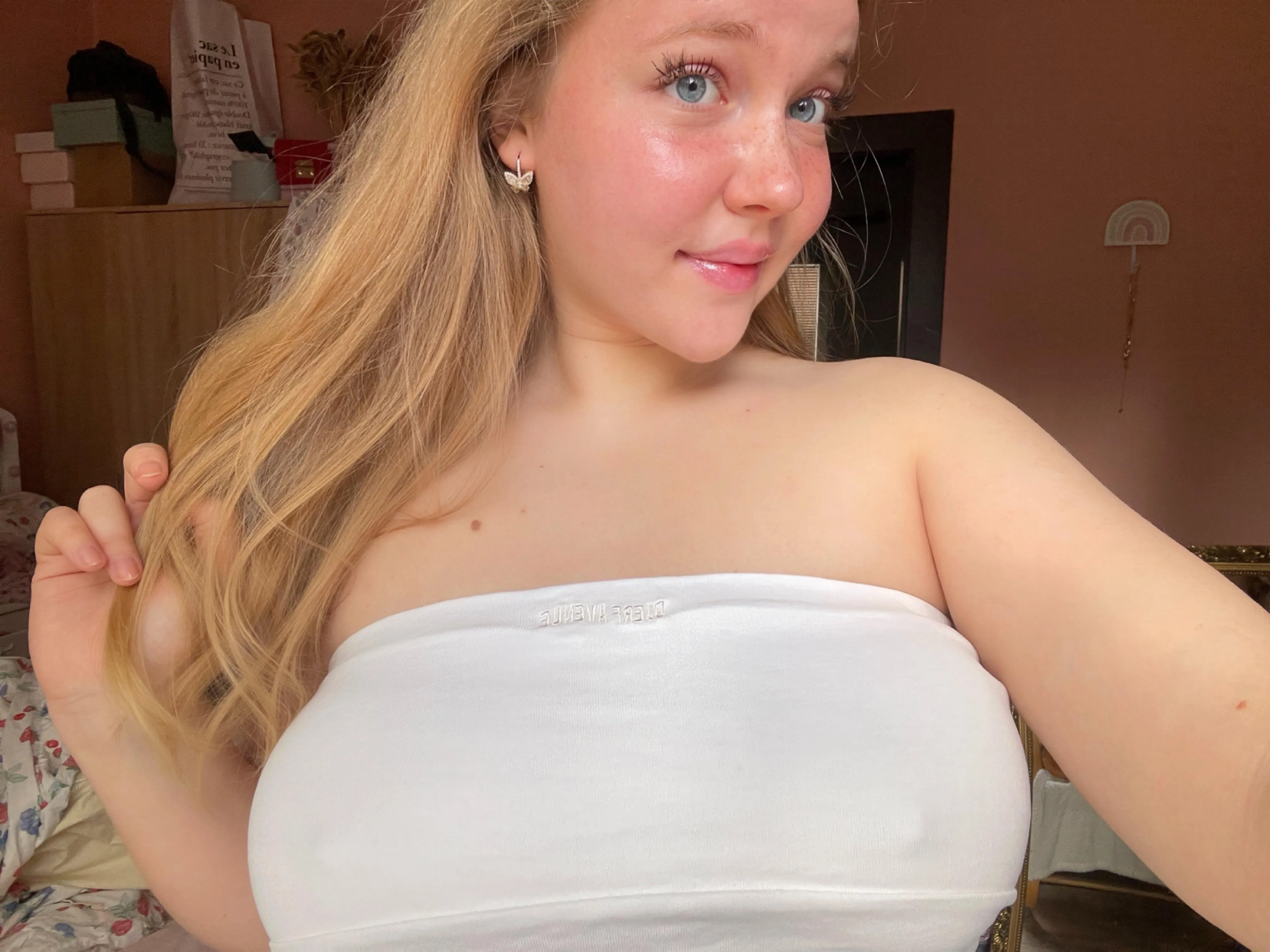 The best top for braless comfort <3