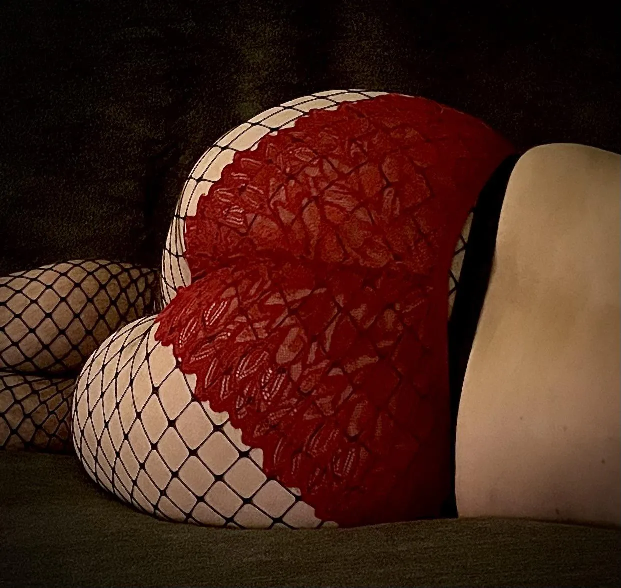 These panties are so tight like me