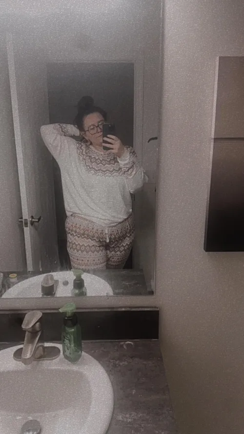 Christmas jammies for the win 