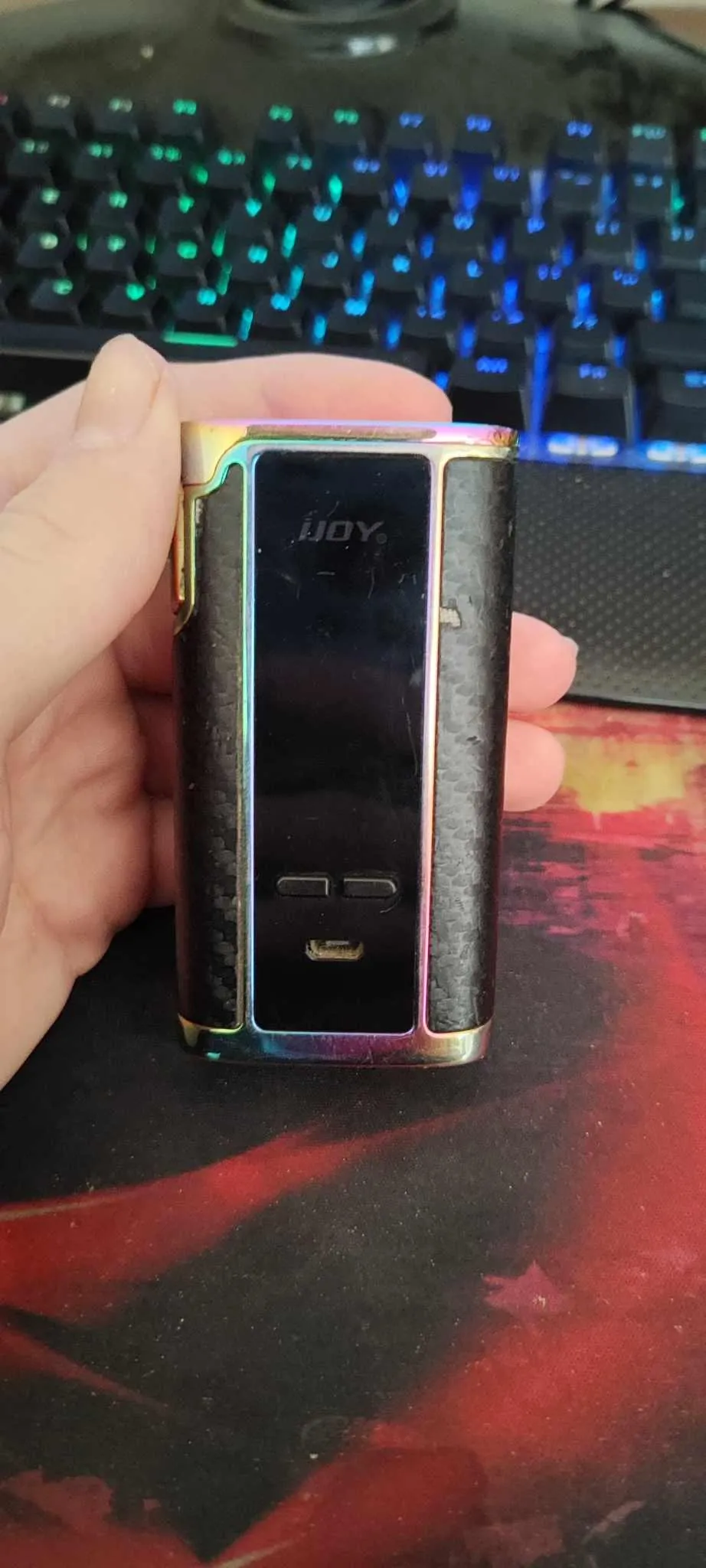 hello I have I joy captain 270pd and some time ago my screen burned out and it doesn't work, there is power but the screen doesn't work and my question is whether it is possible to replace this display and if so, how to replace it more or less