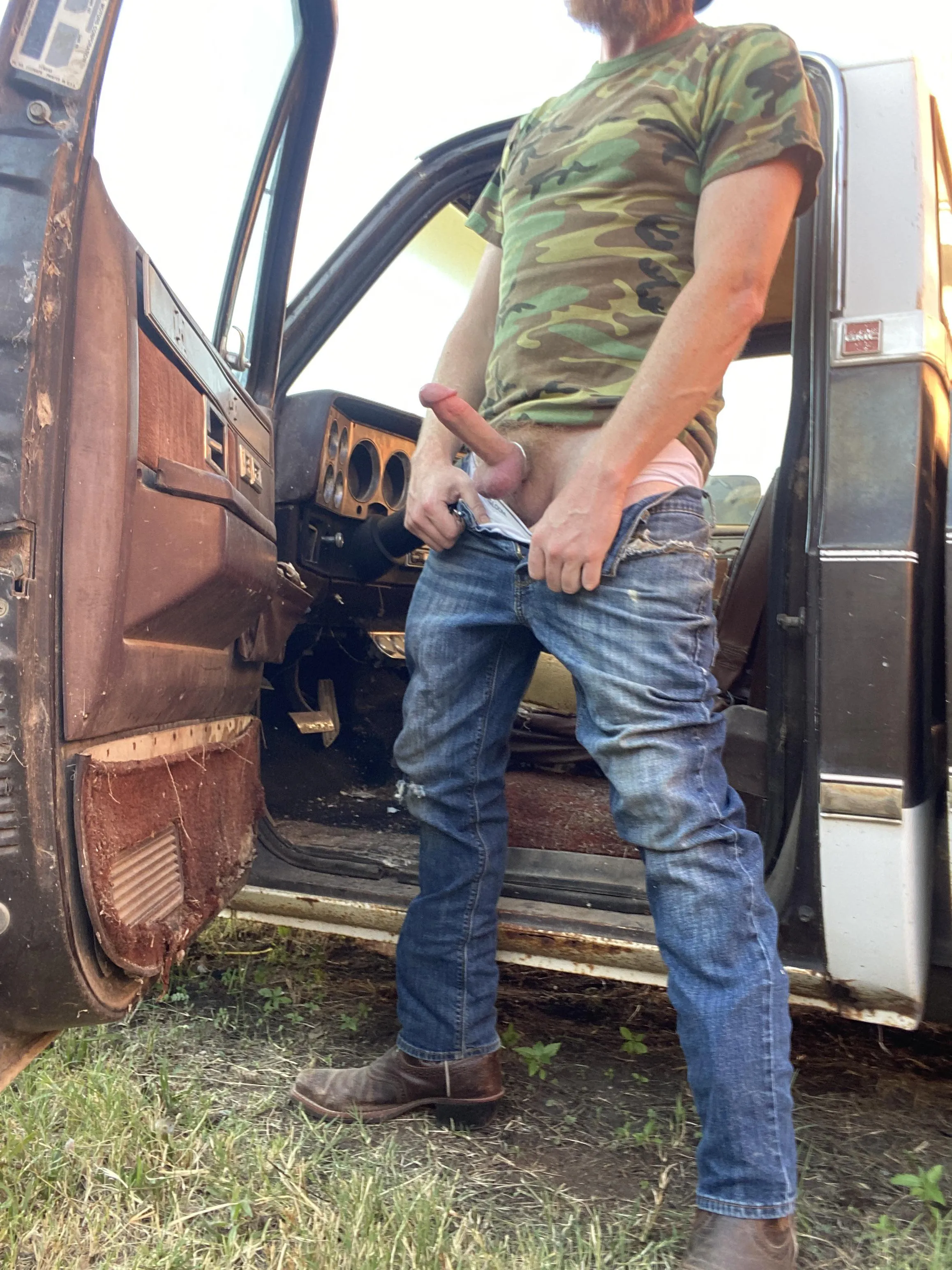 I’m just a redneck blowing off some steam on the side of the highway 