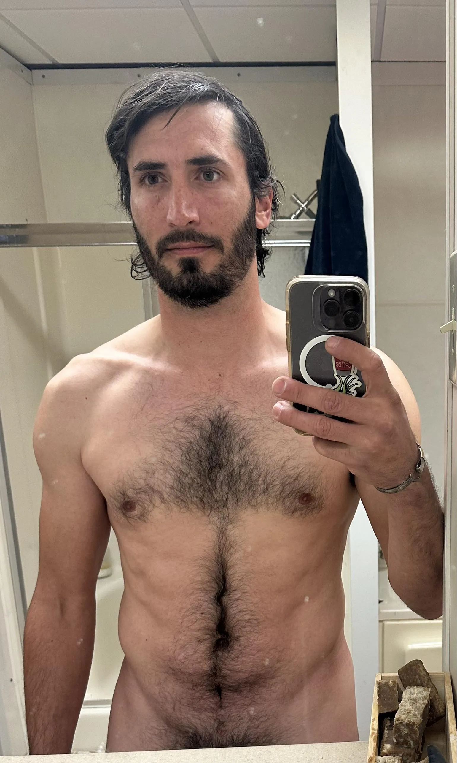 M4F/MF/FF-just browsing for a hook up tonight before I leave the country