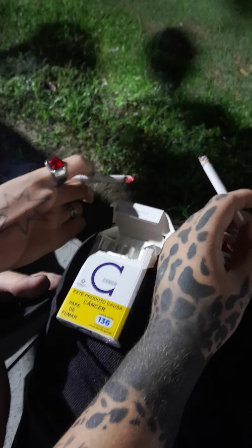 Melancholic sunday night smoking – cheers!