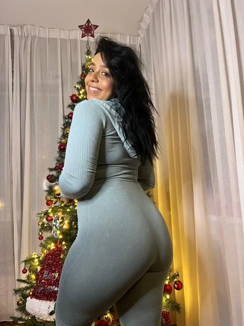 Naughty and sexy, I think We could have fun only with my butt