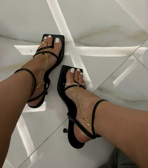 Ready to go out... almost (f)