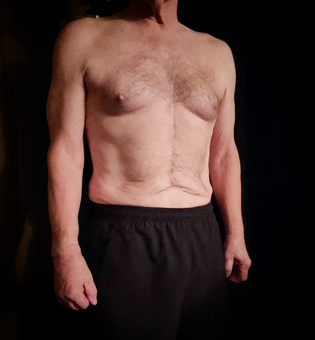 Tuscaloosa - 70yo looking for mature playmates.