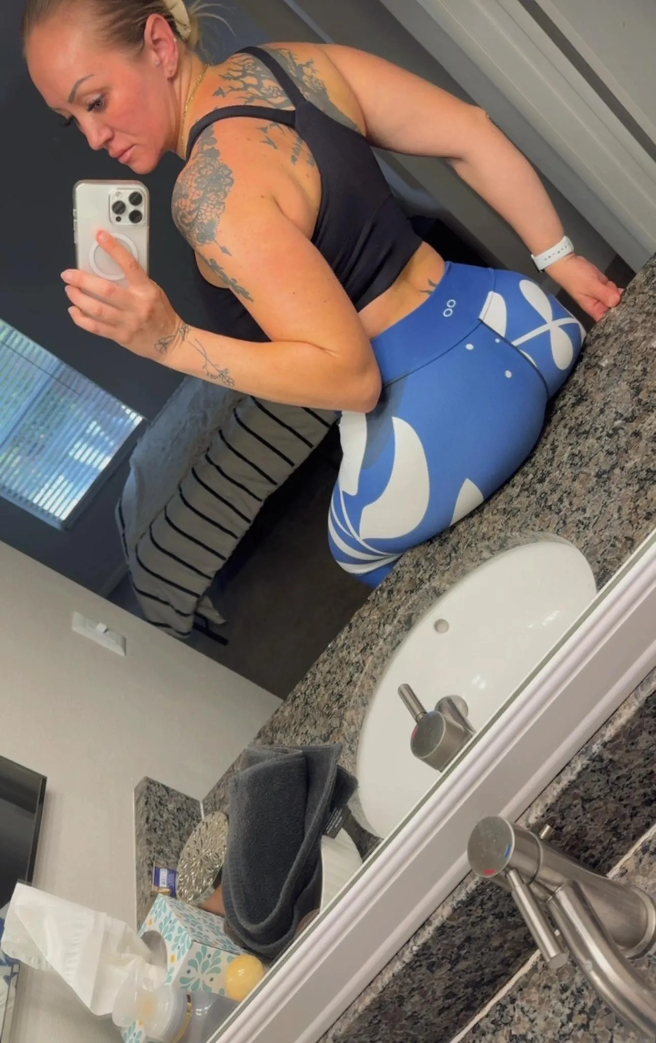 Who wants to smack this ass 