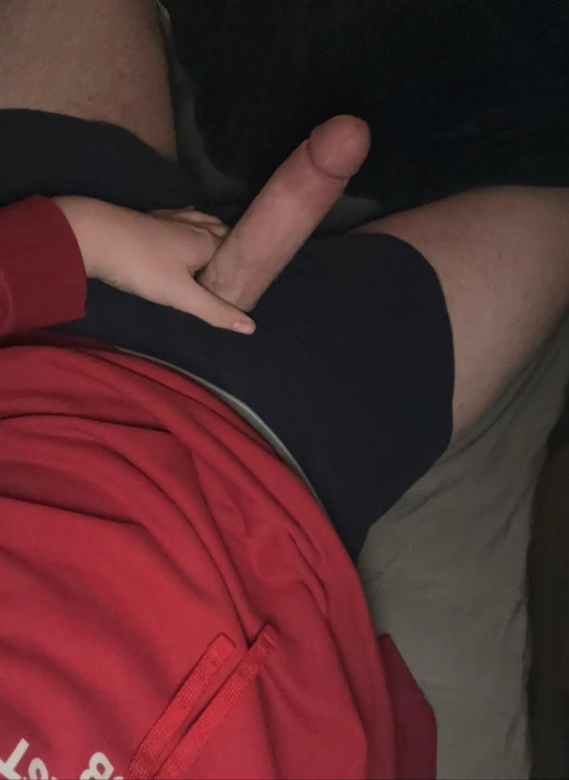 (18 straight) would you take dick from an 18 yo boxer?