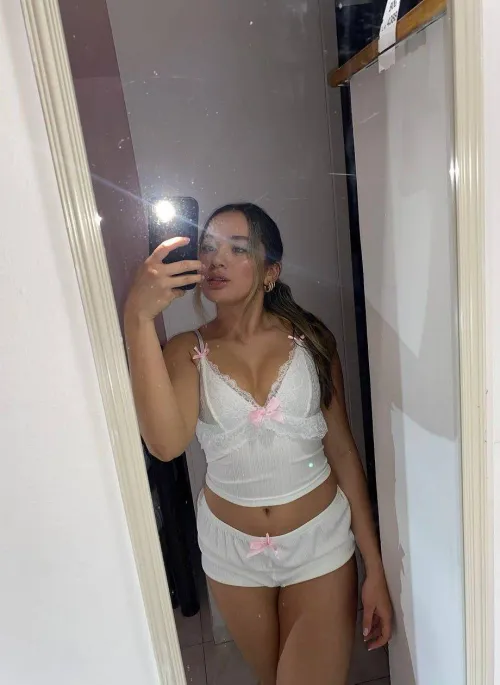 Are wide hips worth the hype?