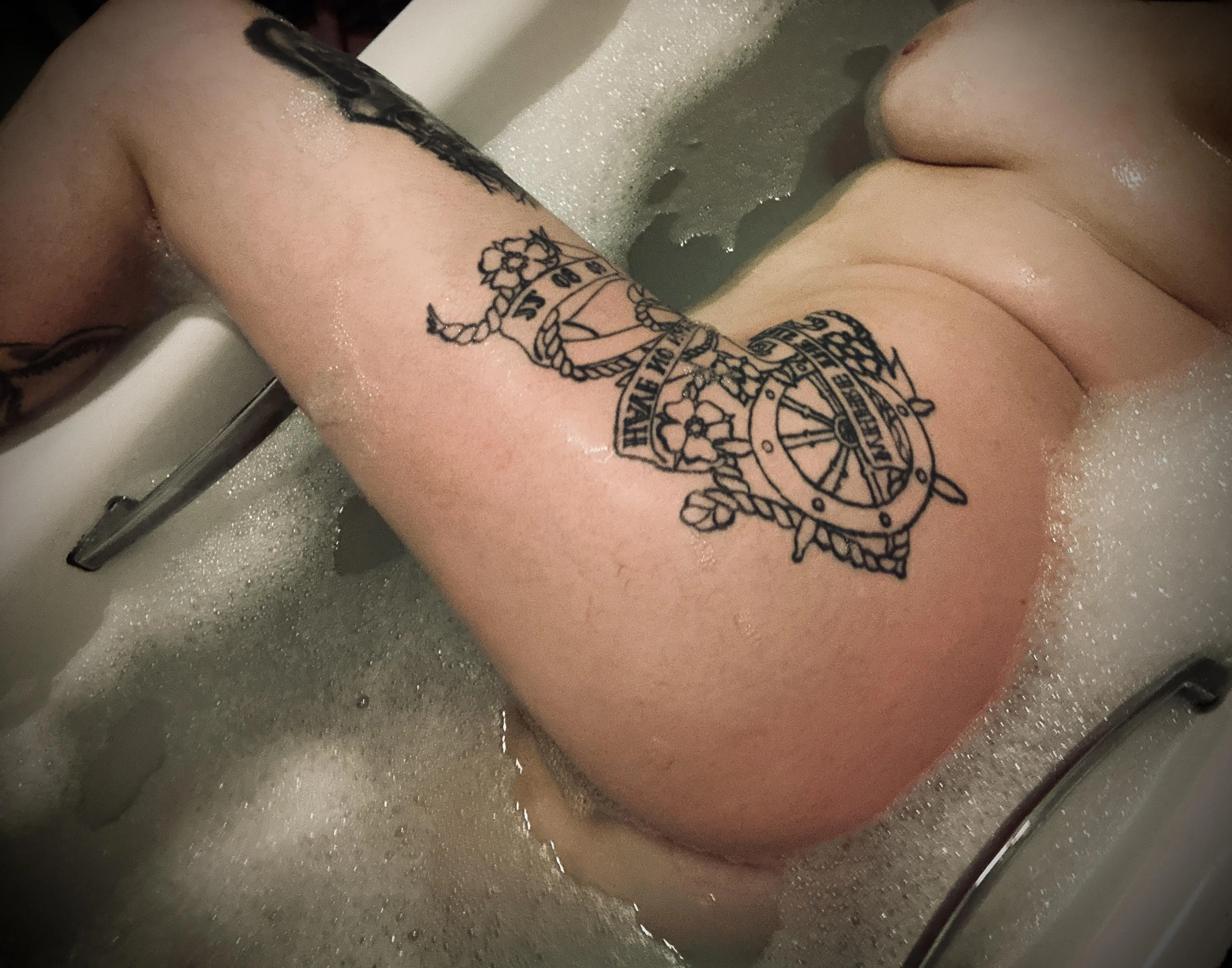 Let me wrap around you instead ? 