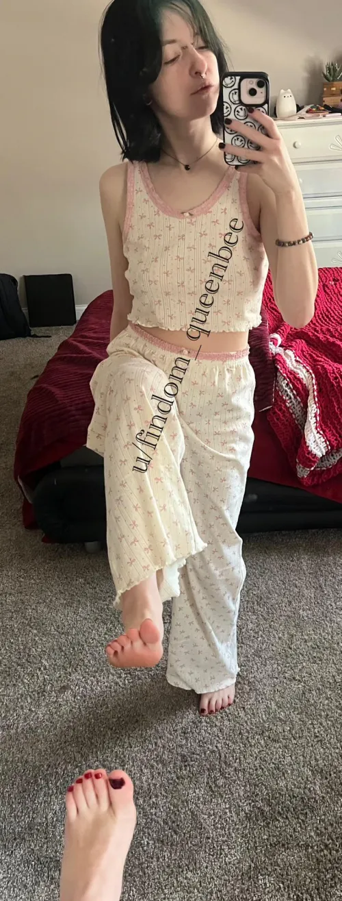 my bf gave me a foot massage right before this!