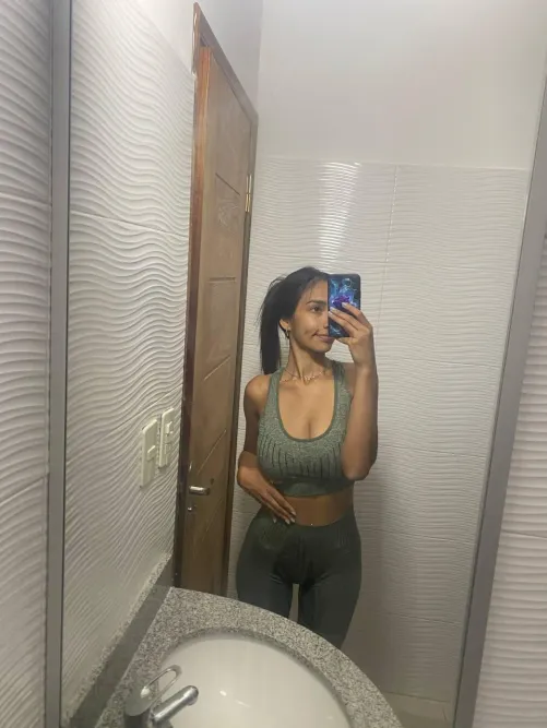 What do you think of today's gym outfit?