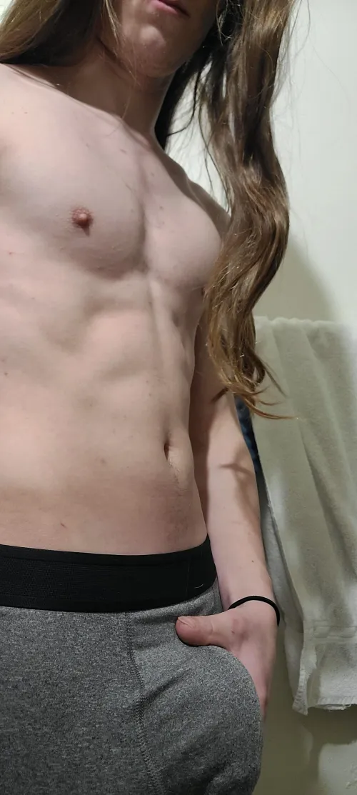 23 M4F CoSprings, do girls actually like guys with long hair?