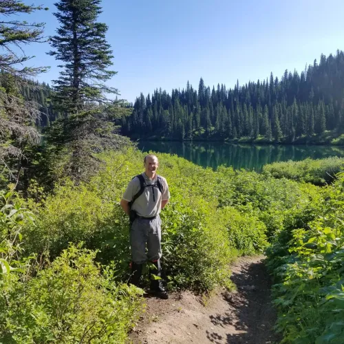 51 M4F Kalispell MT Widower seeking younger female partner 