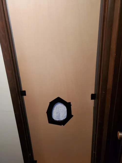 Anon gloryhole for men ! 