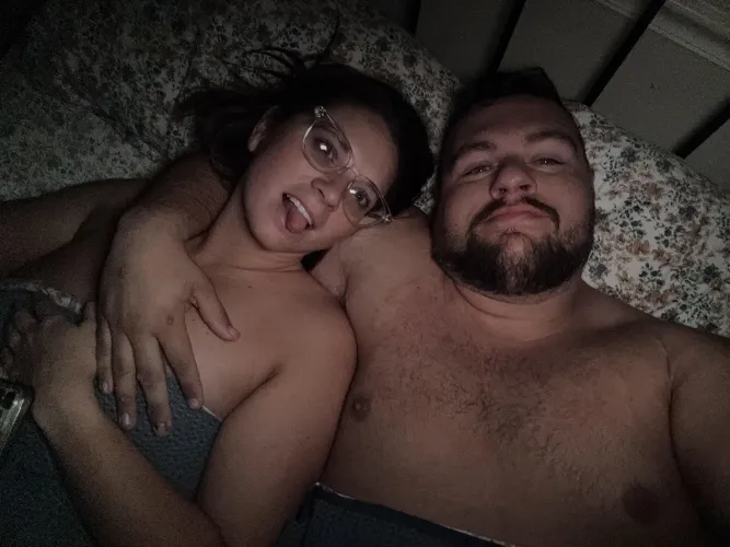 Are there any single ladies or married that play separately as well in the group?  We both enjoy separate play as well just hard finding other couples who do as well.