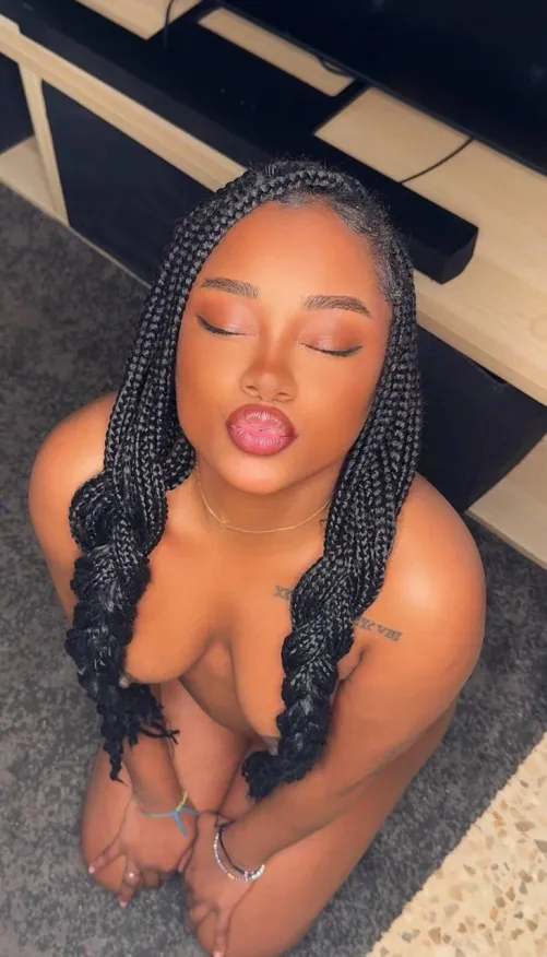 Can I be your pretty cumslut?