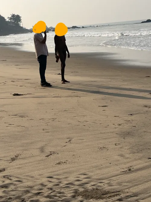 Conversations with clothed people while I am naked, gives me a kick