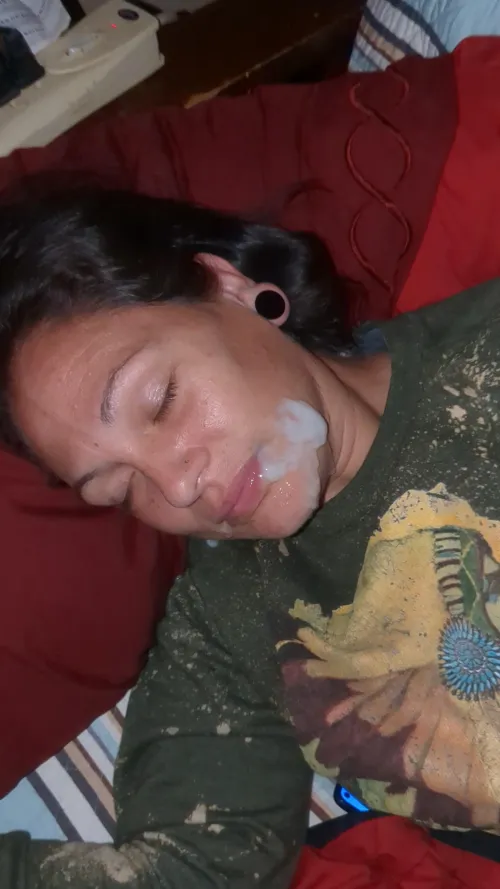 I love how hard she sleeps 