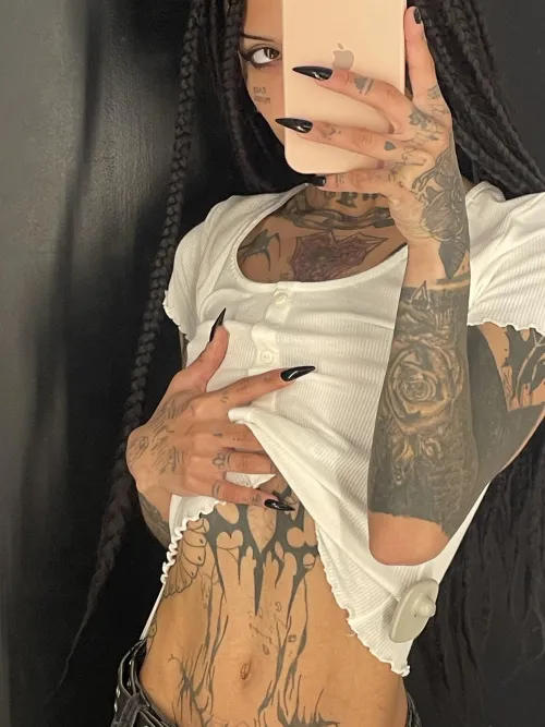 I think black looks nice on my skin ;)