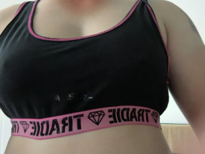 It back to work again 