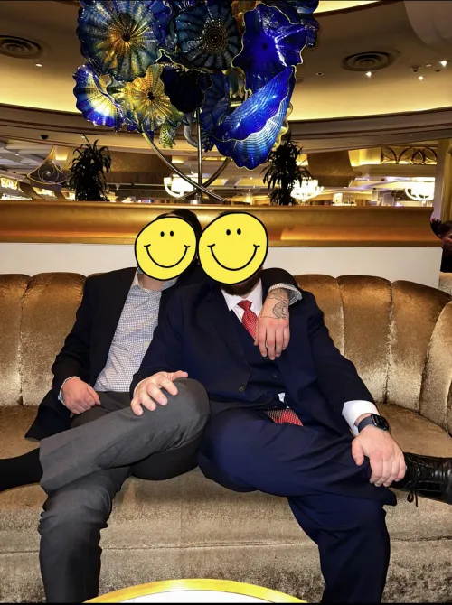 Married bi couple [33M+37M] looking for hotwife 3rd in Twin Cities.