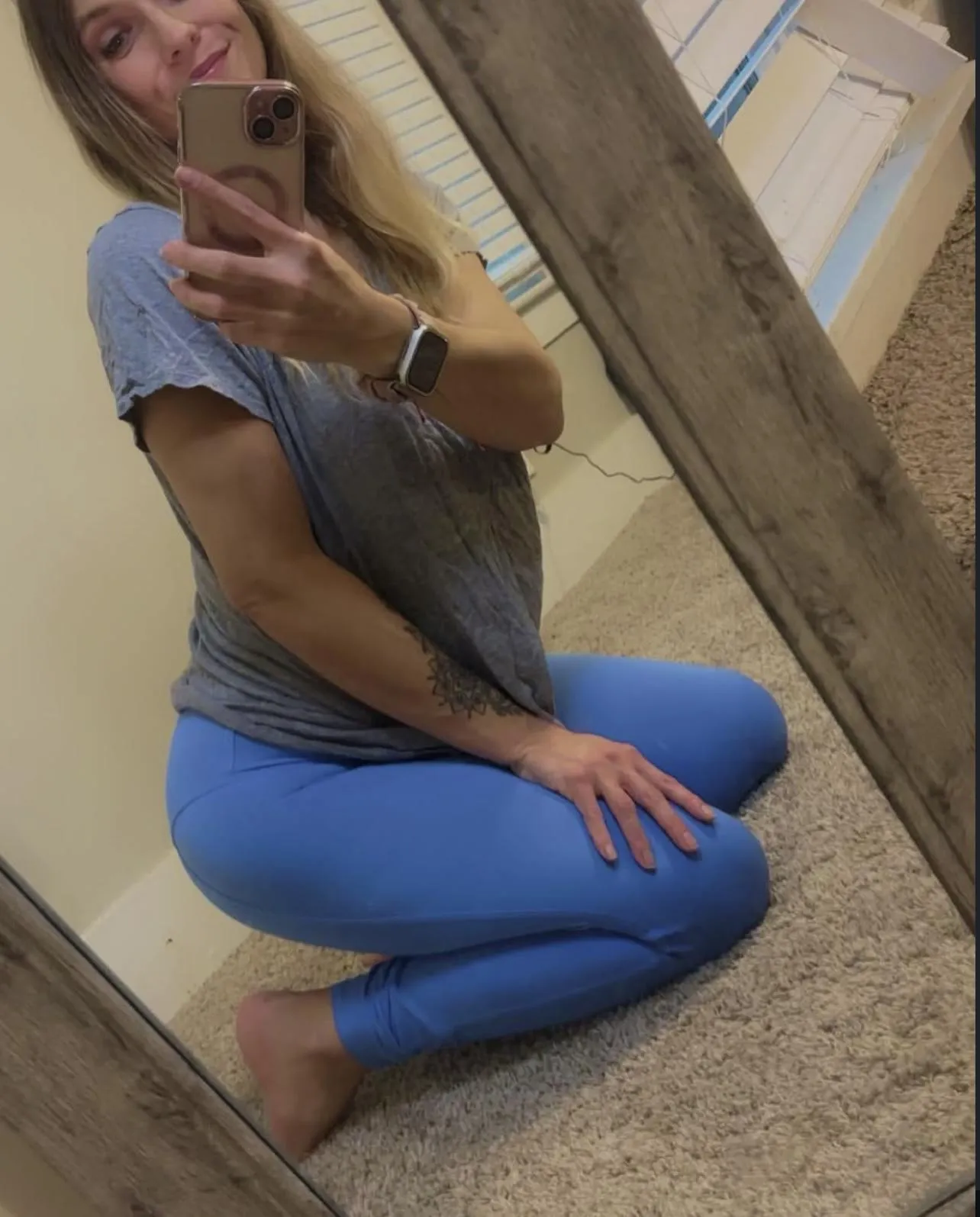 Up for a quickie on the gym's restroom?