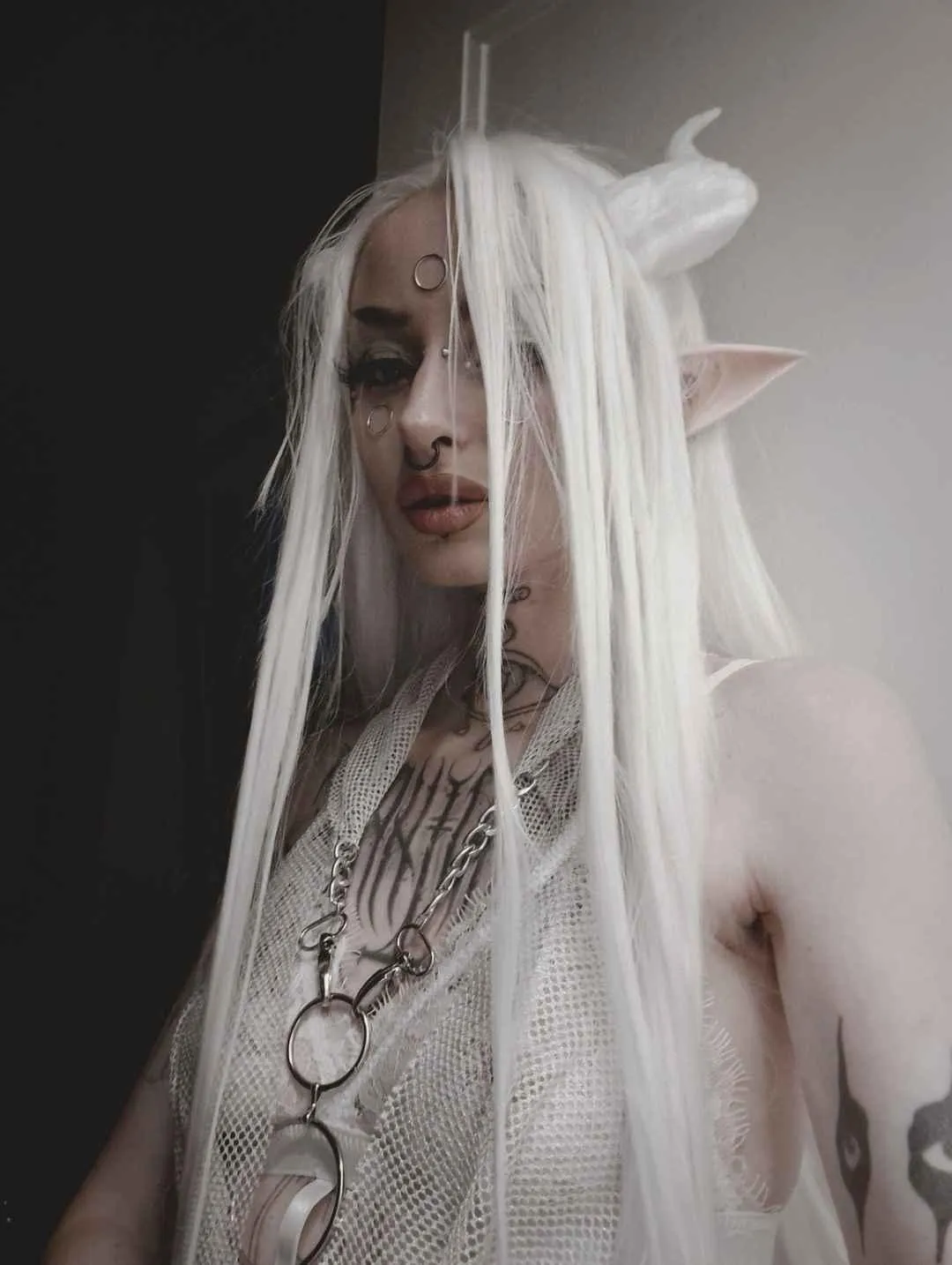 Drow in the streets, demon in the sheets.