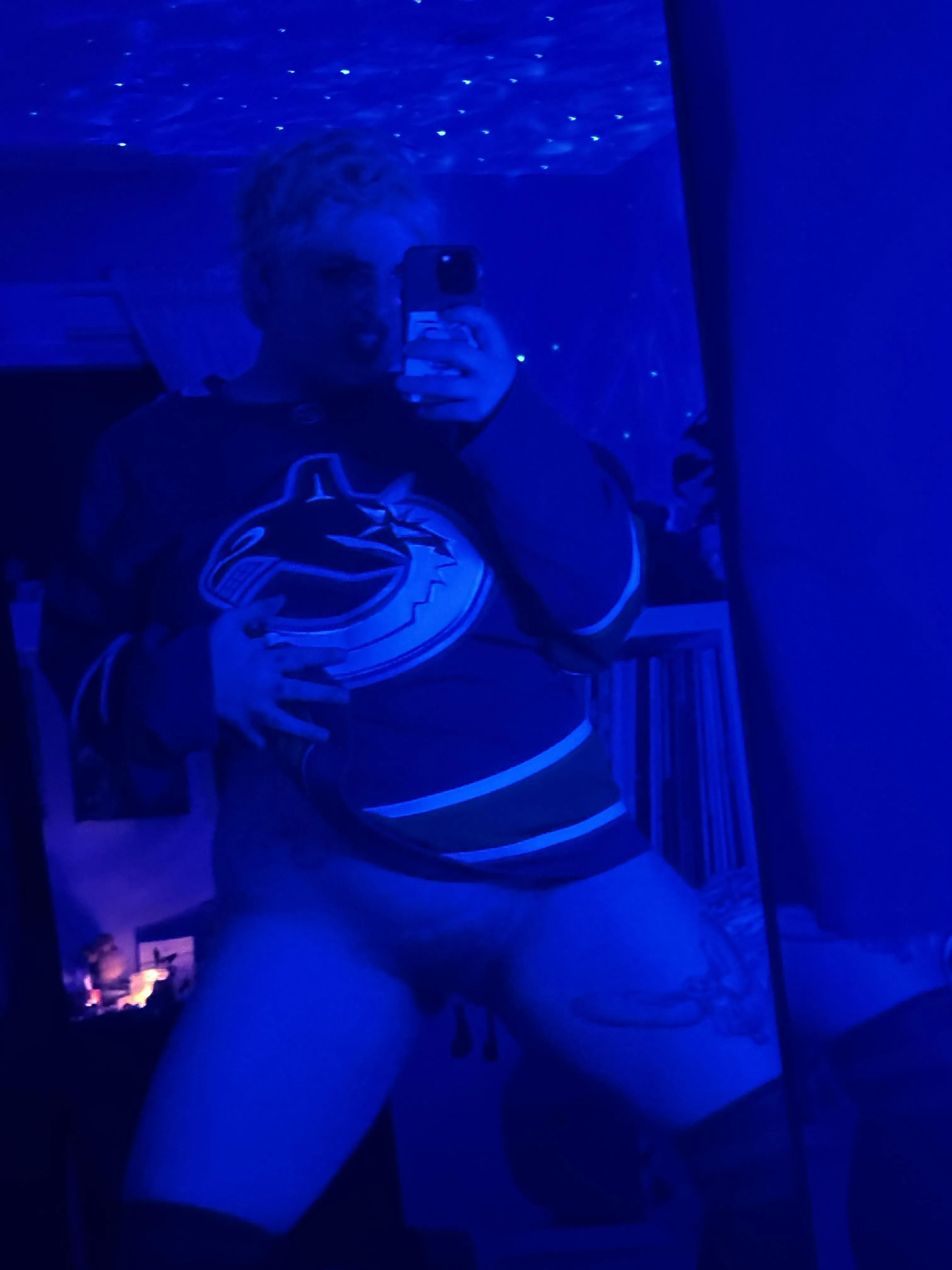 Hey Canucks fans (t)