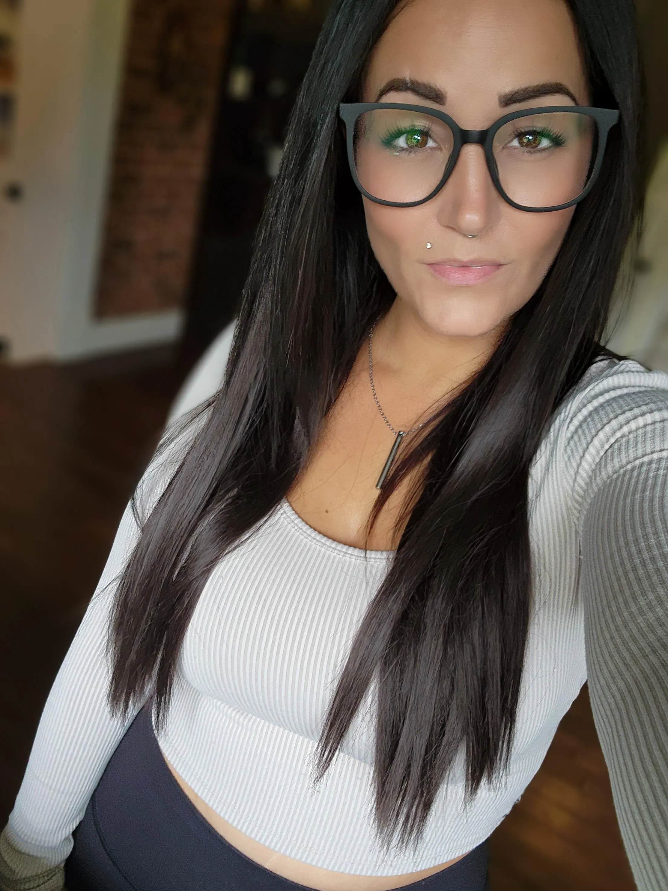 I'm not always dressed so come discover me