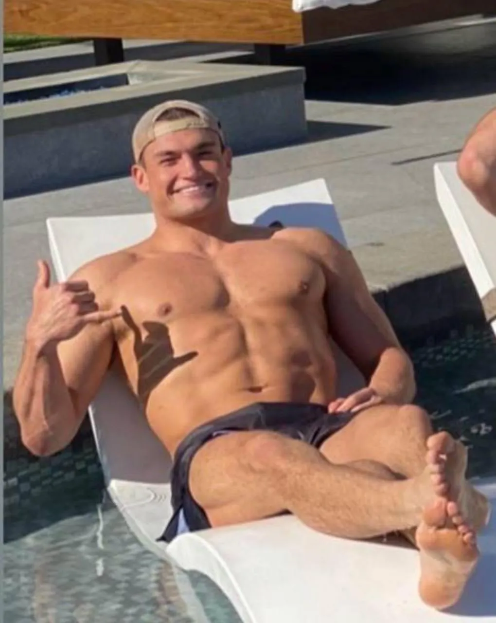 Jackson Michie, HMU if you're horny. 