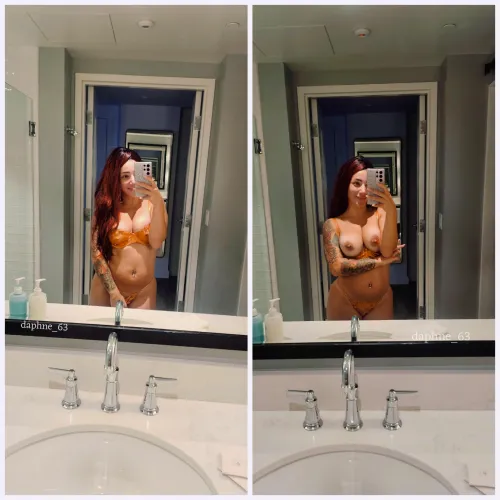 Just a quick bathroom milfie...come help me undress