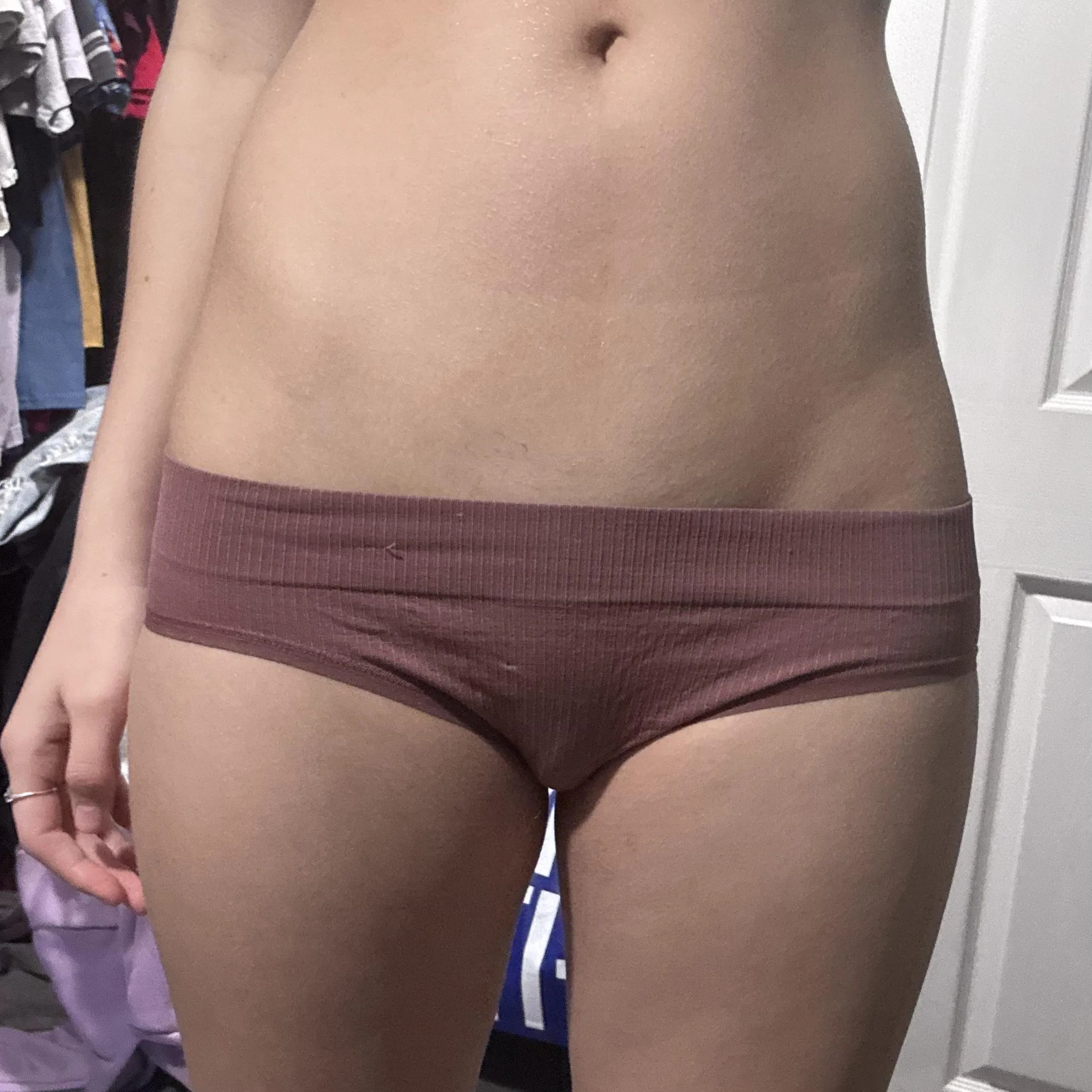 Low Rise (18f)