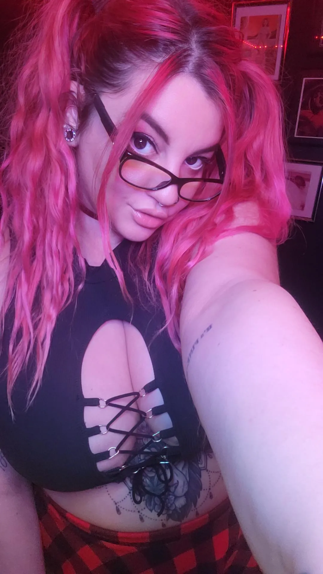 More cuteness on @sugar_bellz420