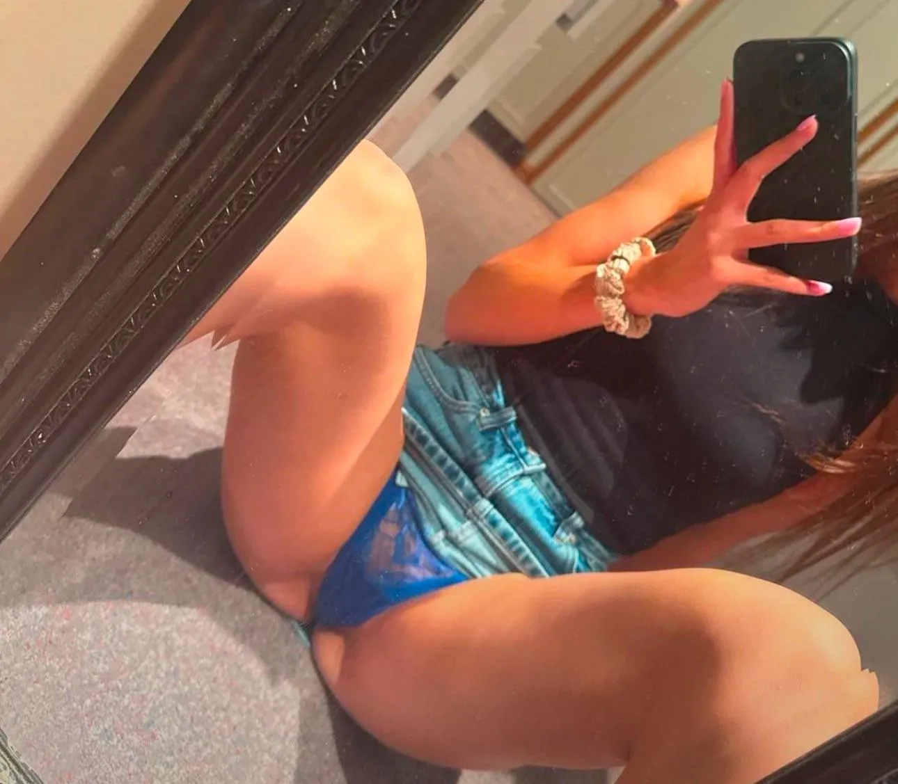 My OF is free still x Come chat with me babe x