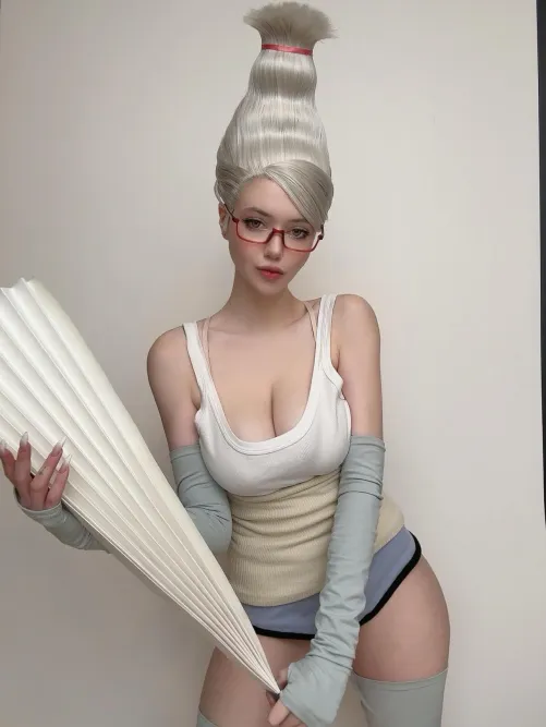 Seiko Ayase from Dandadan cosplay by Alina Becker