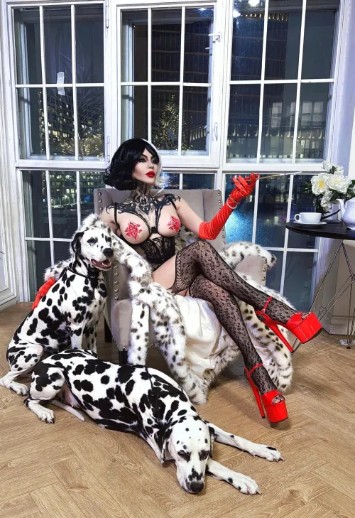 The gloves really compete this look