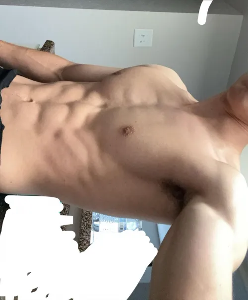 23 [M4F] looking to suck a women’s toes. Downtown Dallas