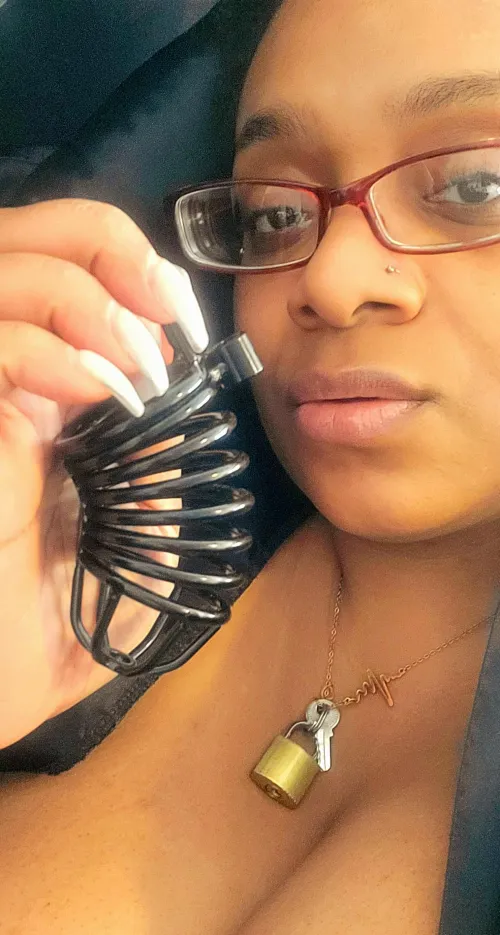 [38F] Class is in SESSION - Day 22 Chastity Control. Do my glasses match your new cage?
