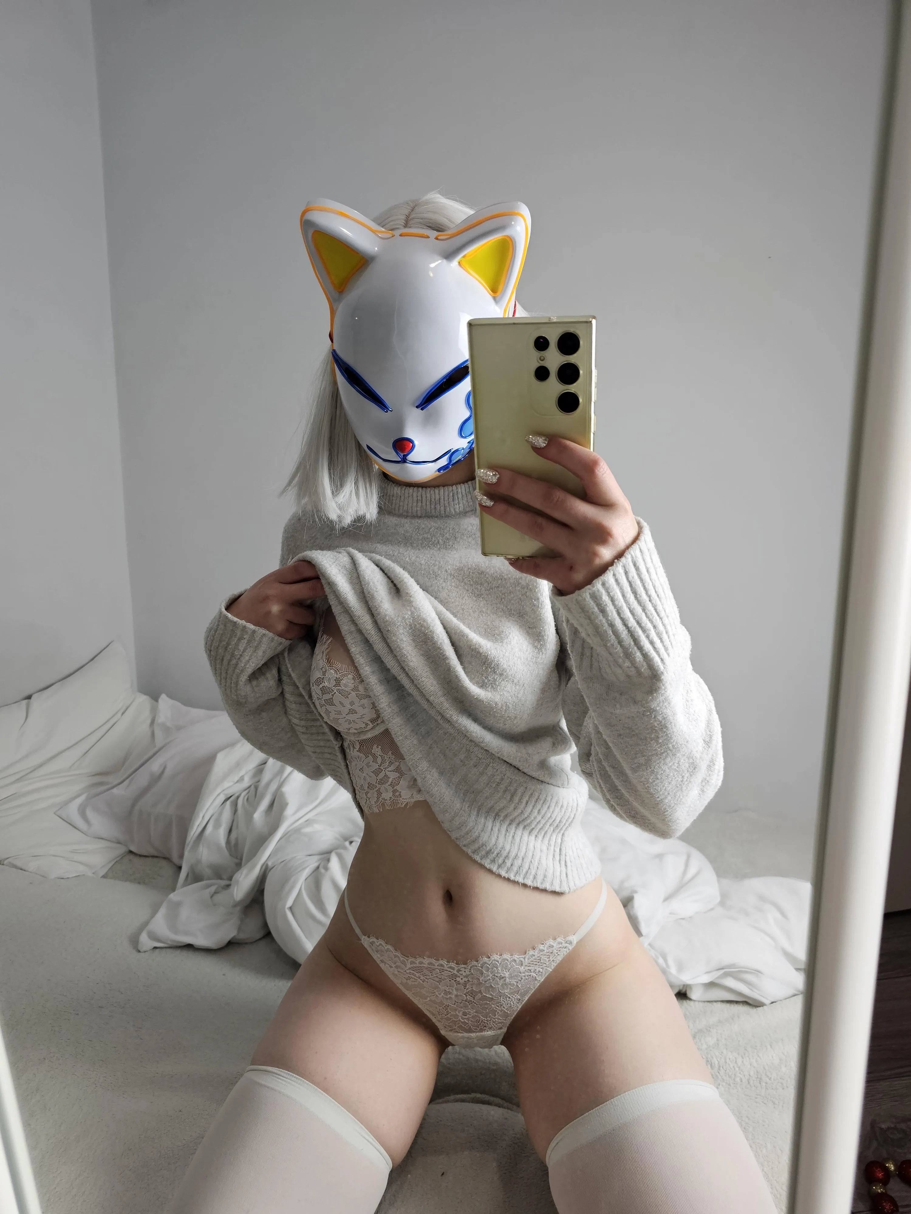 Convince me to fuck you with 3 words only (18f)