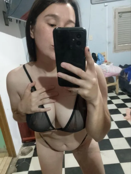 Daddy, do you want to play with me?