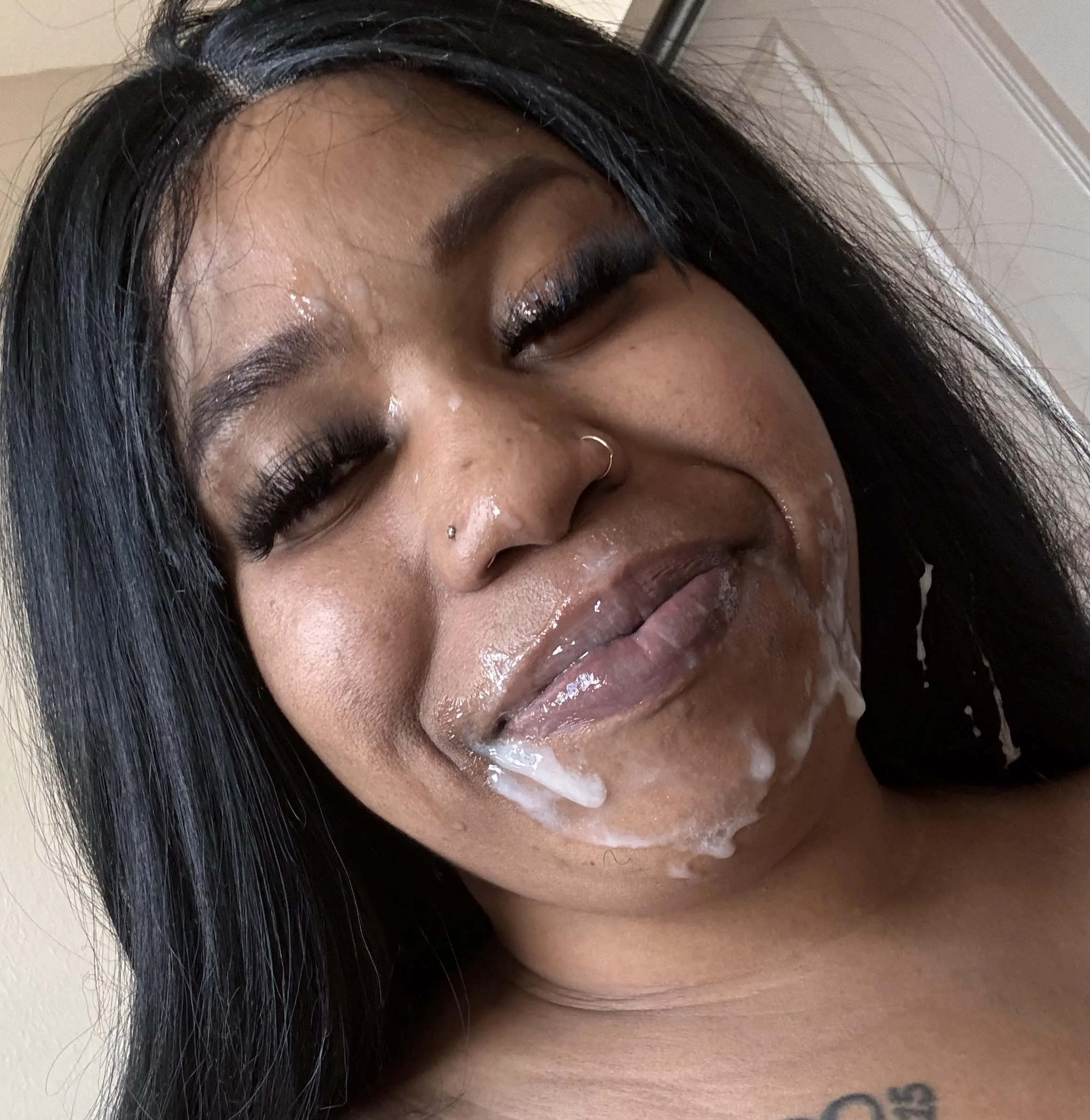 Nothing like a chocolate Latina getting faced