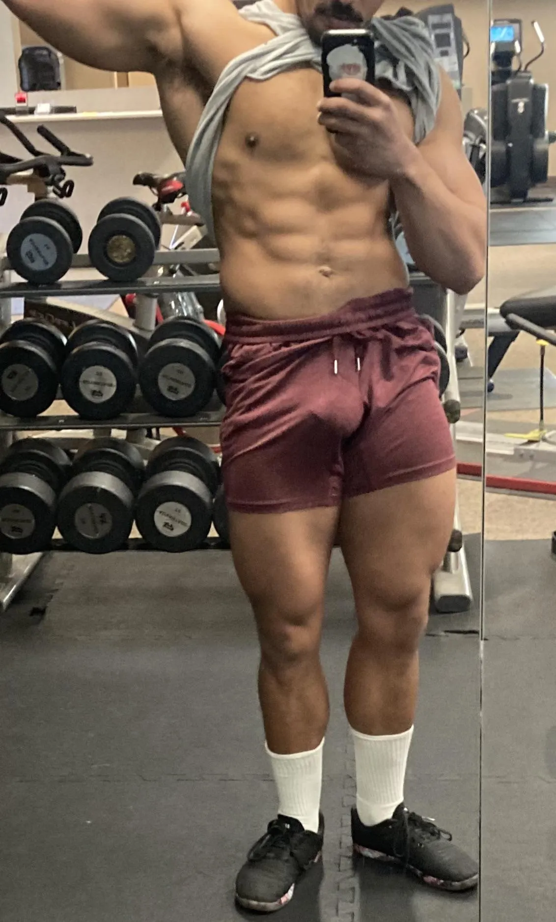 (33) leg day, baby