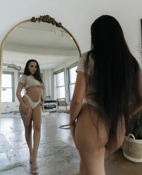 Has anyone ordered a small fuckdoll